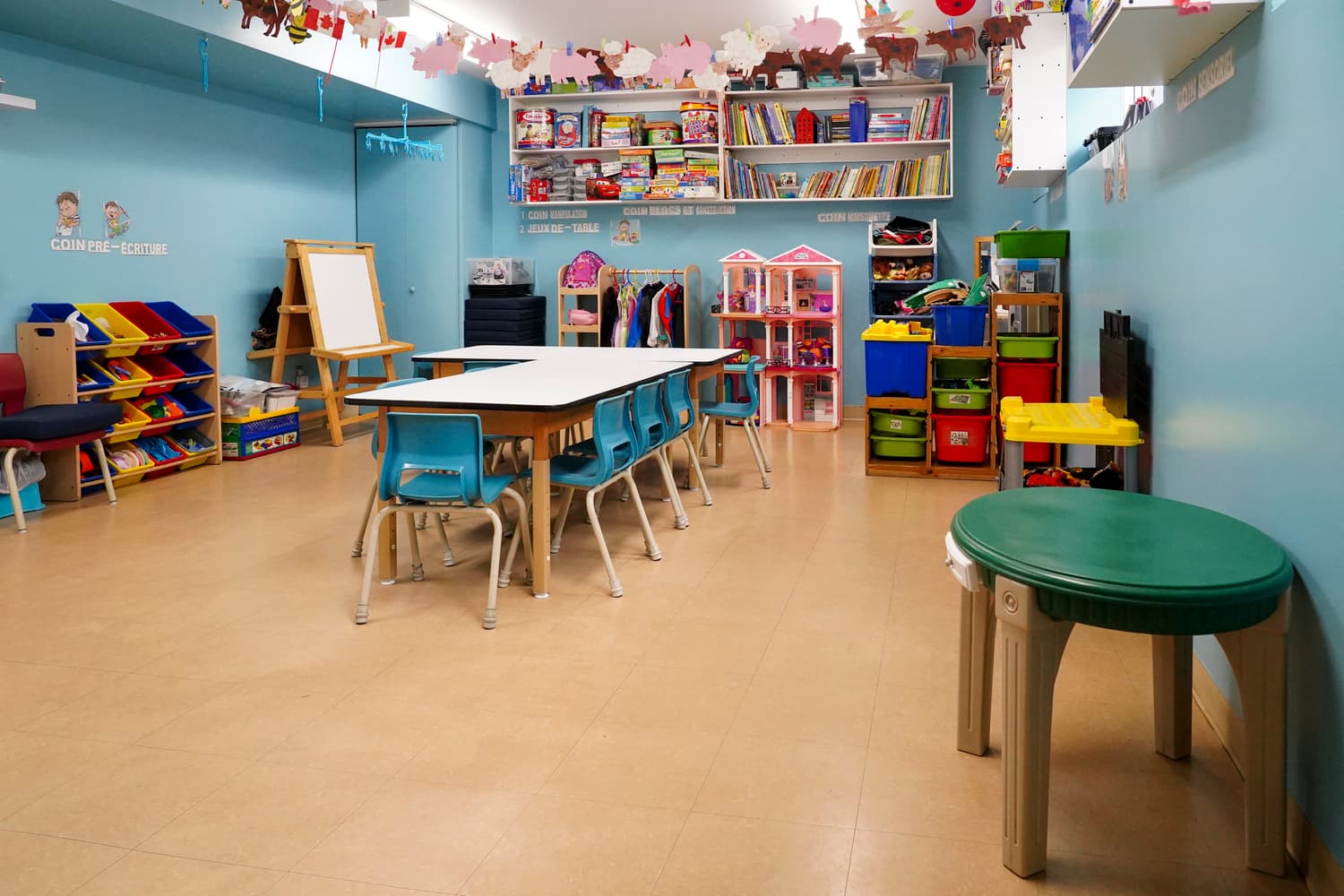 Play and craft corner